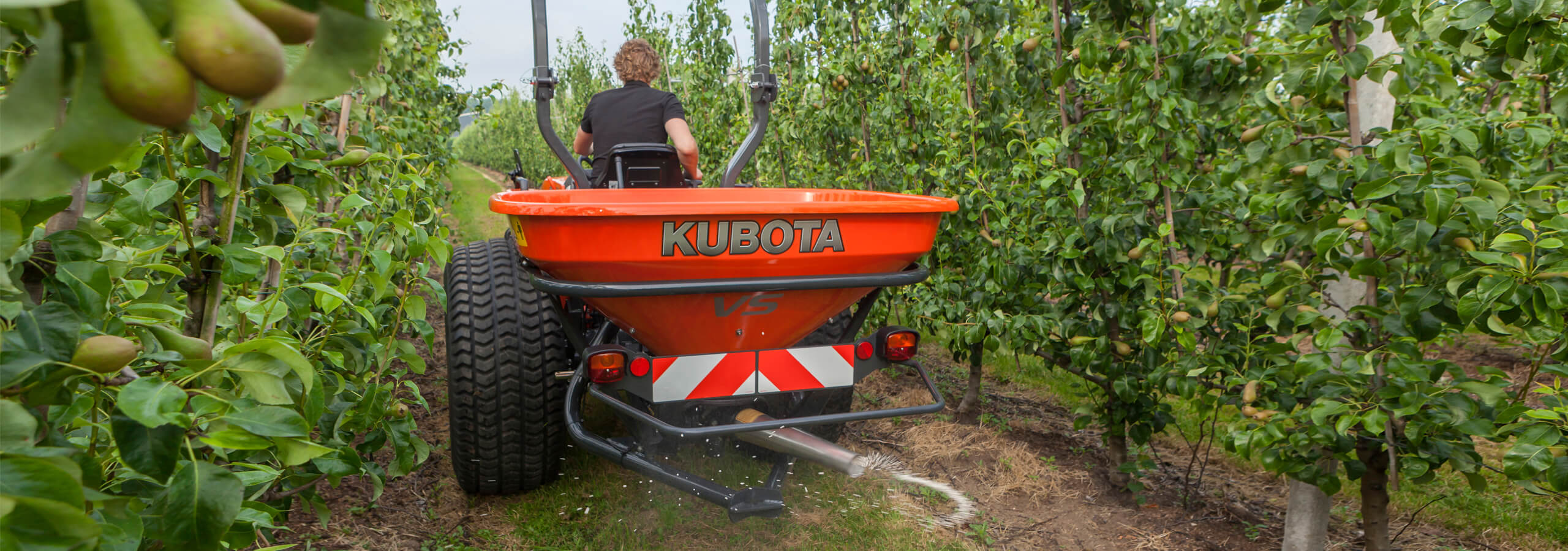 Pendulum Spreader VS Series Kubota Australia